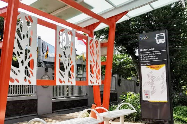 Halte Bus Kota